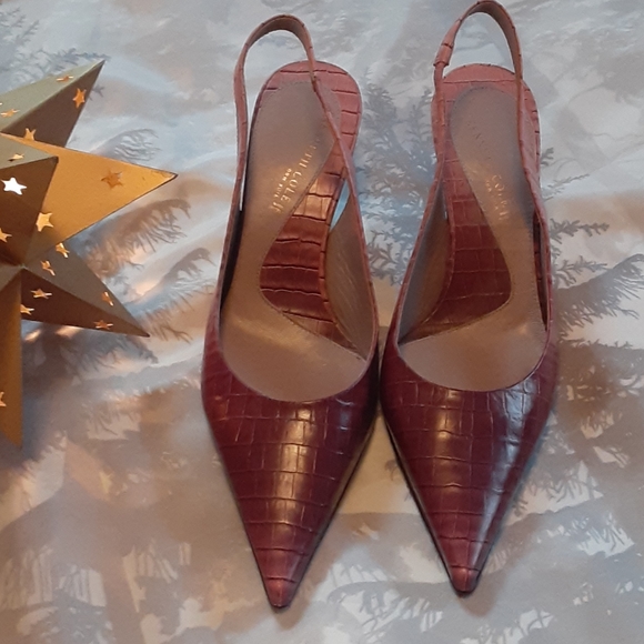 ⚘Kenneth Cole Heels - Picture 2 of 9